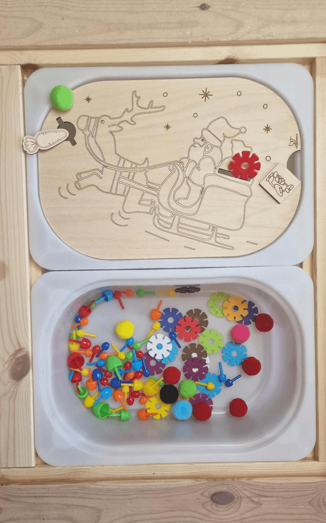 Le père Noël et son traîneau 