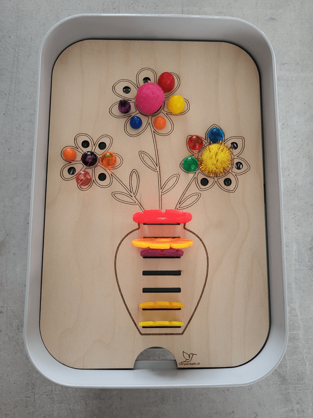 Le vase floral pour bac Curver